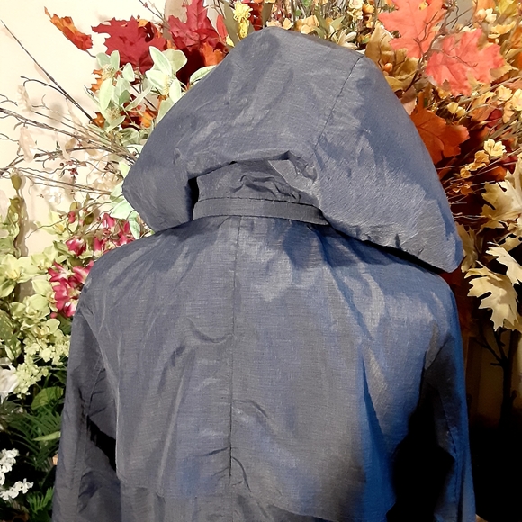 JOHNSTON and MURPHY Women's Nylon BlendnLightweight Hooded Windbreaker Size L - Picture 7 of 11